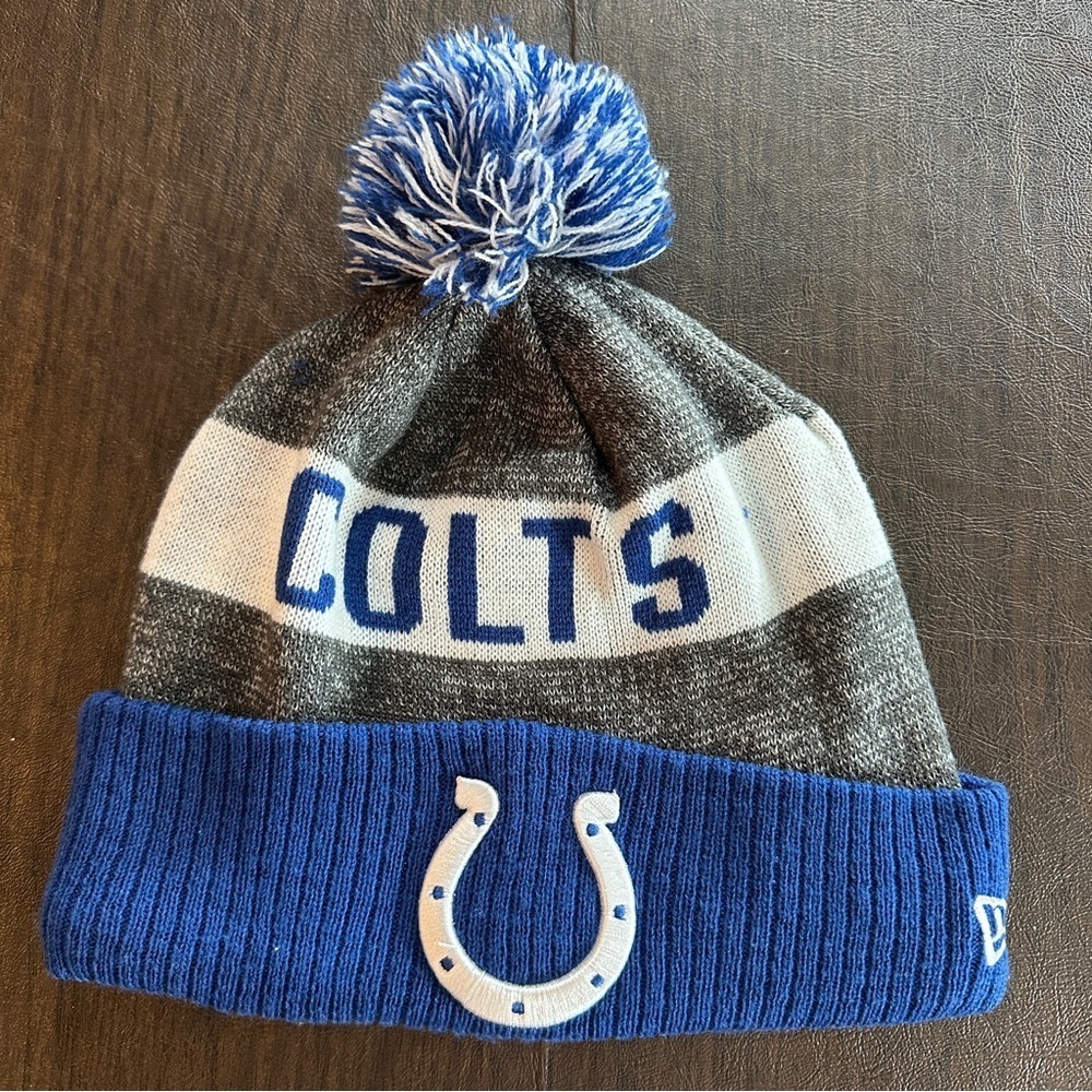 Indianapolis Colts New Era NFL Football Team Logo Beanie Sports Pom Winter Hat